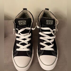 Brand New!! Mens Chuck Taylor CT STREET MID BLACK/PHAETON GREY. Size 11.